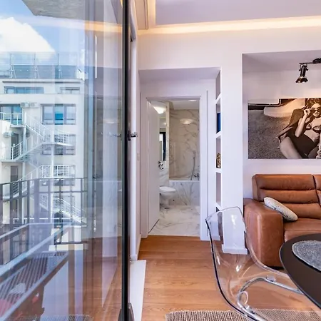 Luxurious 2bd On Crystal Garden Bŭnzarito